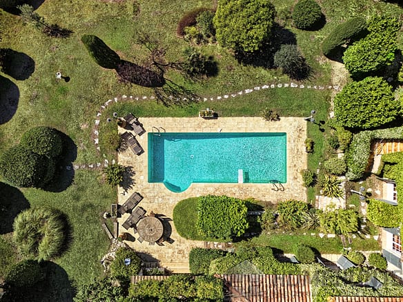 5 Bedroom Villa/House in St Paul 14