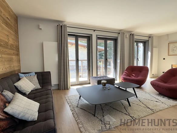 5 Bedroom Apartment in Courchevel 42