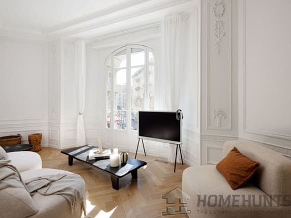 4 Bedroom Apartment in Nice - City 5