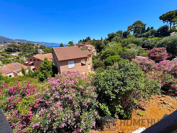8 Bedroom Villa/House in Roquebrune Cap Martin 12