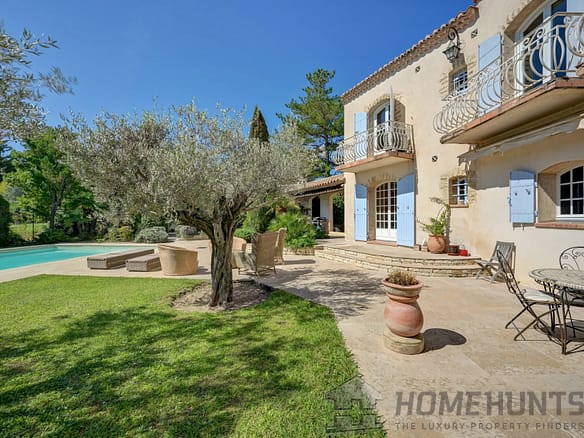4 Bedroom Villa/House in Aix En Provence 5