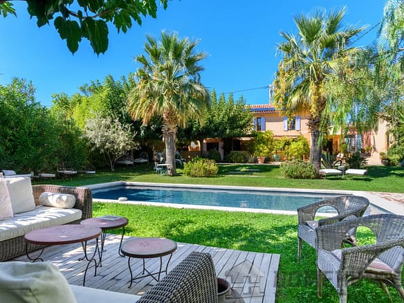 9 Bedroom Villa/House in St Cyr Sur Mer 20