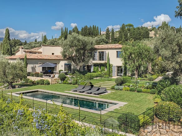 5 Bedroom Villa/House in Valbonne 20