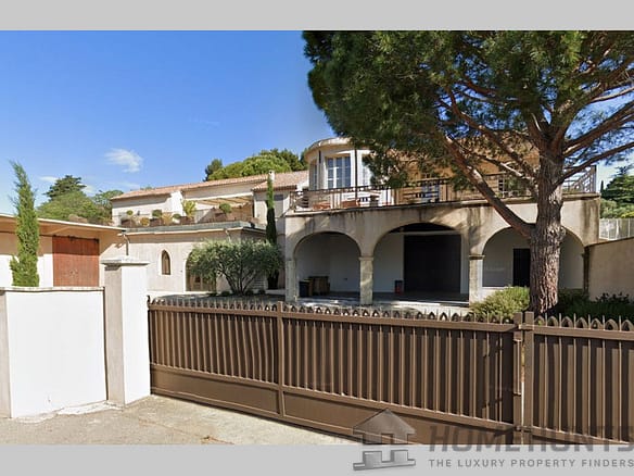 6 Bedroom Hotels/gites in Chateauneuf Du Pape 5