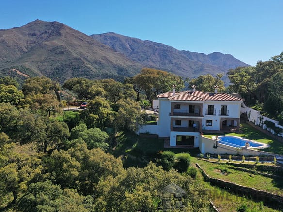 5 Bedroom Villa/House in Casares 9 5 Bedroom Villa/House in Casares 9