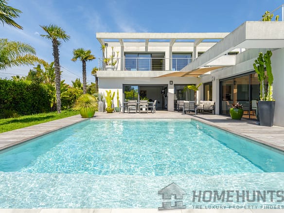 4 Bedroom Villa/House in Sanary Sur Mer 16