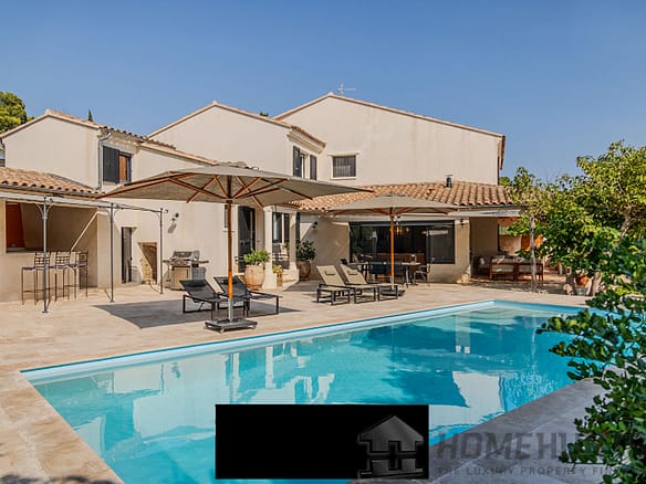 5 Bedroom Villa/House in Bormes Les Mimosas 2