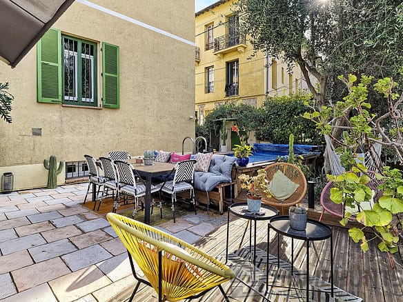 4 Bedroom Villa/House in Nice 30