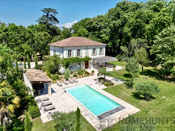 5 Bedroom Villa/House in Avignon 26