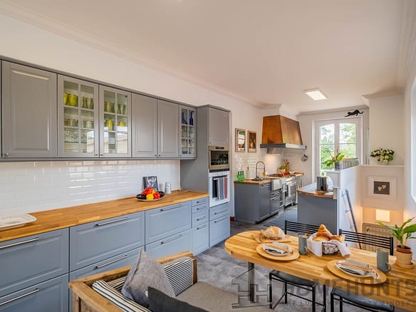 10 Bedroom Villa/House in Coulommiers 28