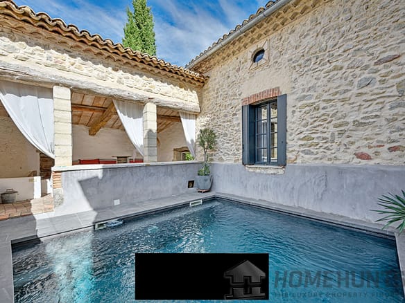 6 Bedroom Villa/House in Uzes 7