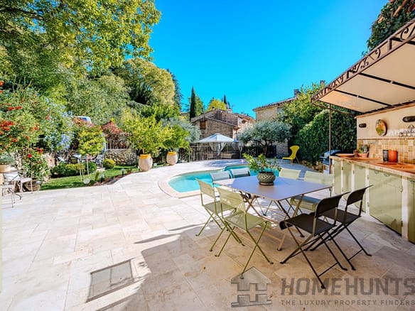 2 Bedroom Villa/House in Cotignac 2