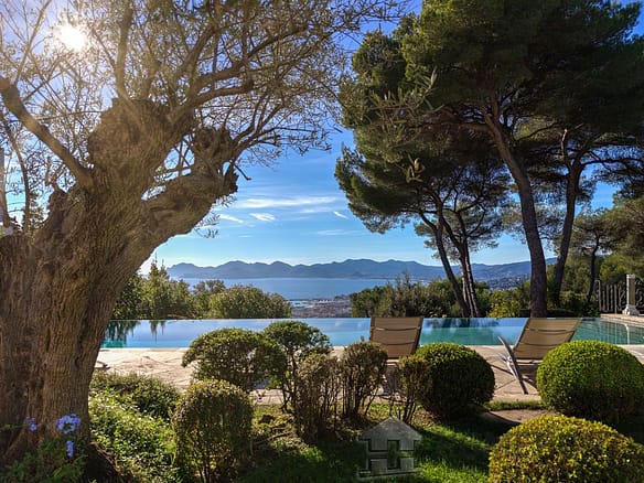 6 Bedroom Villa/House in Cannes 6