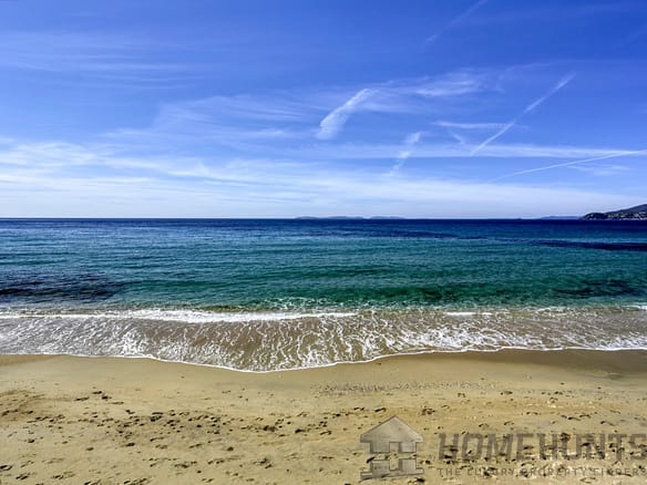 4 Bedroom Villa/House in La Croix Valmer 28