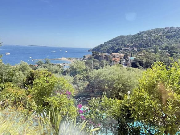 6 Bedroom Villa/House in Theoule Sur Mer 3