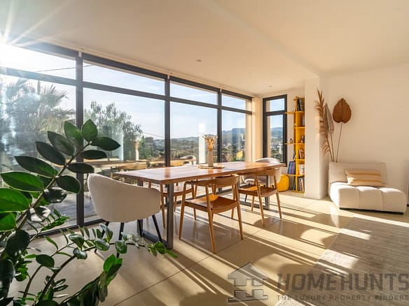 4 Bedroom Villa/House in Cassis 18