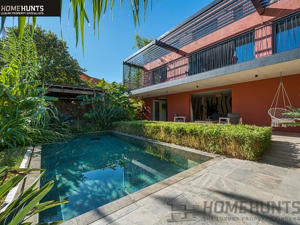 3 Bedroom Villa/House in Eze 3