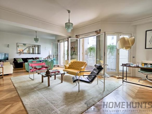 2 Bedroom Apartment in Paris 6th (Saint Germain des Prés – Luxembourg) 28