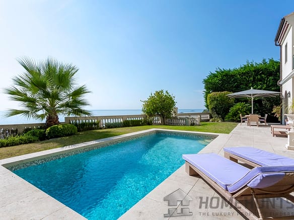 4 Bedroom Villa/House in Roquebrune Cap Martin 30