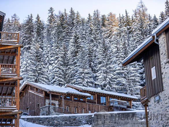 10 Bedroom Chalet in Les Arcs / Paradiski 34