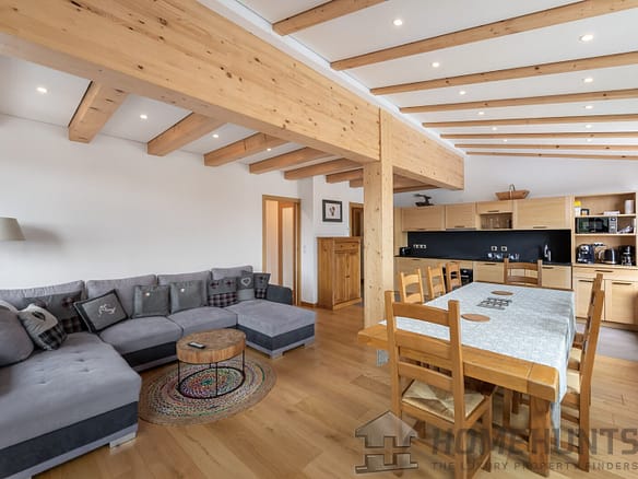 6 Bedroom Apartment in Val Thorens 7