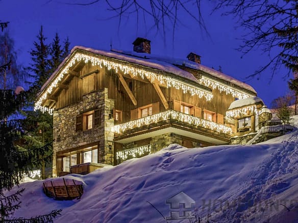 8 Bedroom Chalet in La Plagne 2