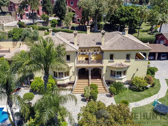 10 Bedroom Villa/House in Benahavís 3