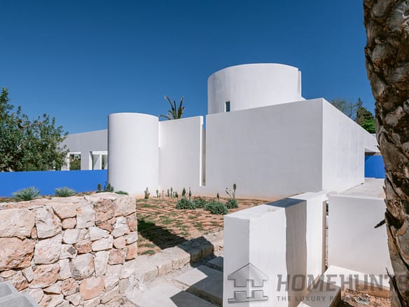5 Bedroom Villa/House in Ibiza 5
