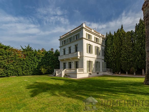 5 Bedroom Villa/House in Cap D Antibes 9