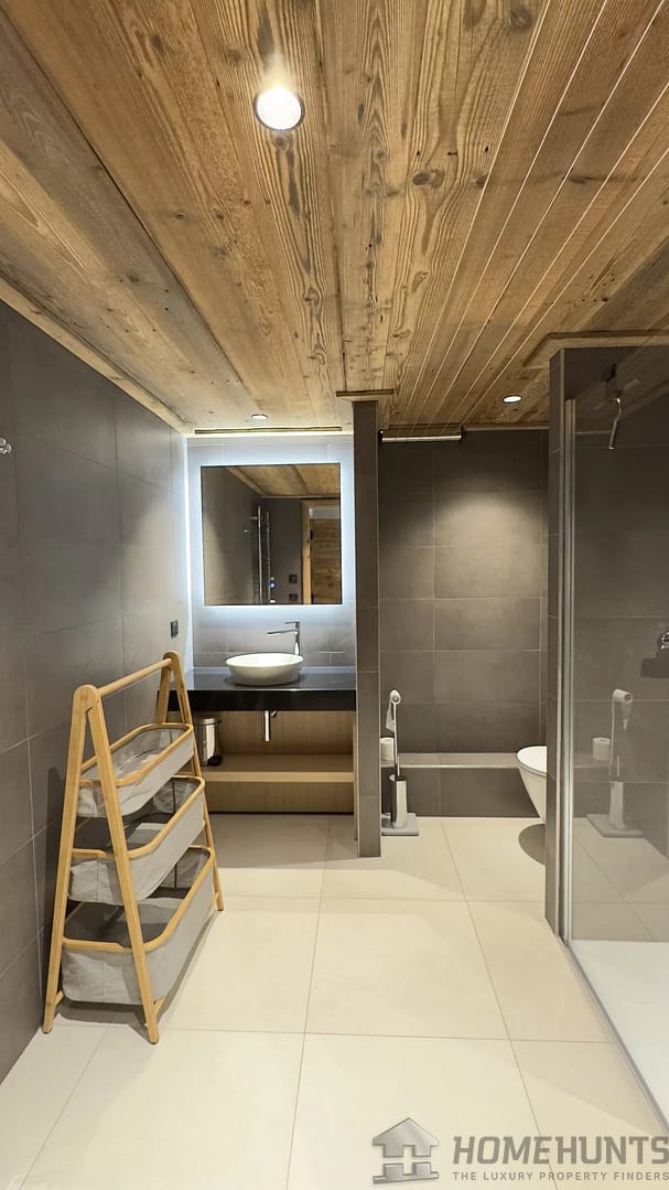 property_HH-15923923-7