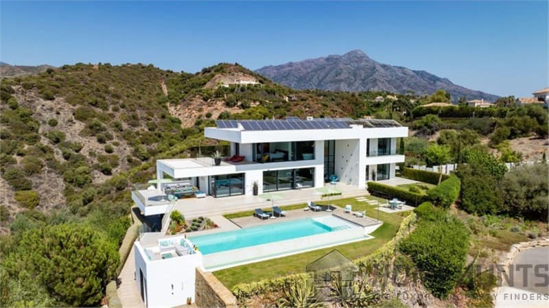 6 Bedroom Villa/House in La Quinta 2