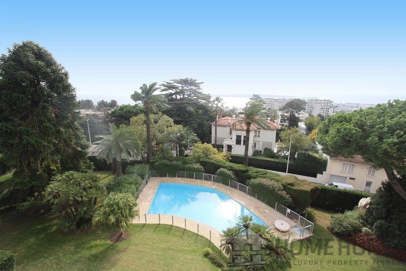 3 Bedroom Apartment in Cannes 15