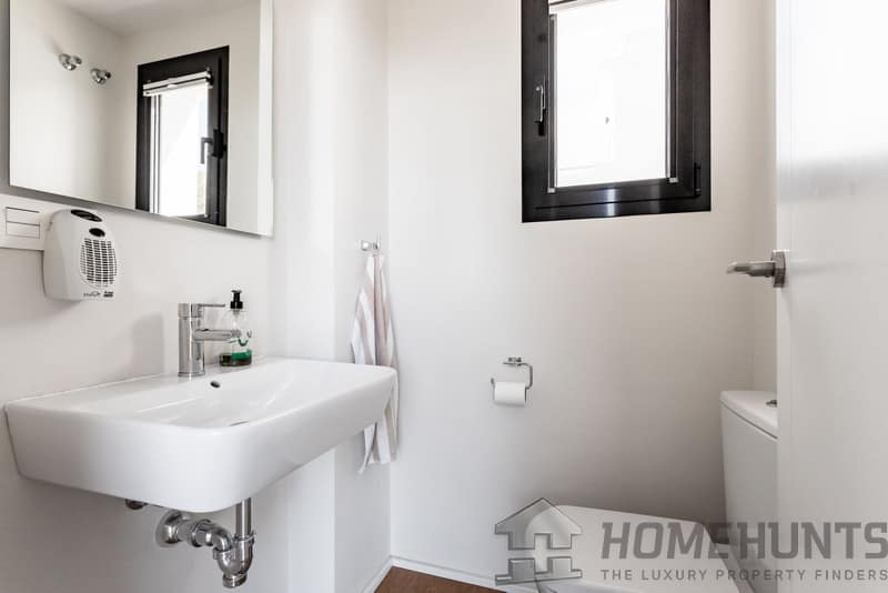 property_HH-15943180-29