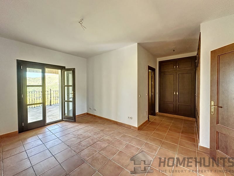 property_HH-15640674-18