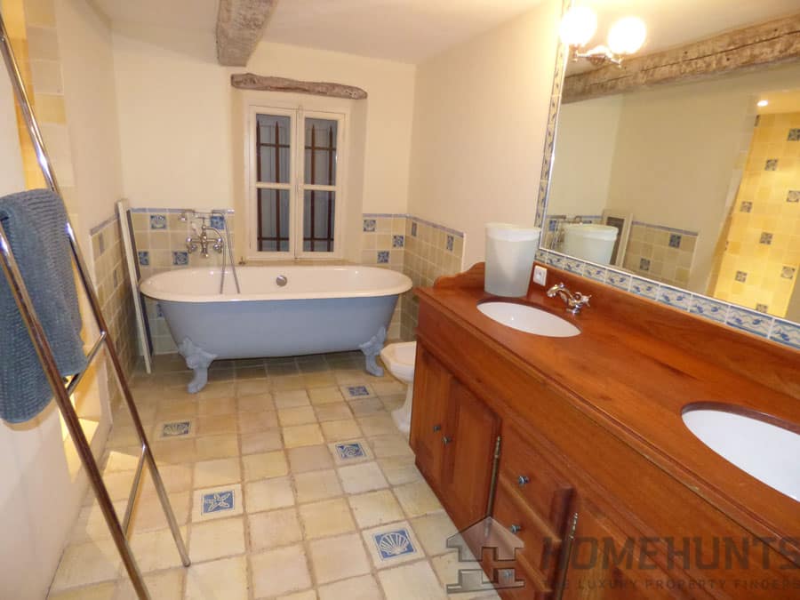 property_HH-14026319-25