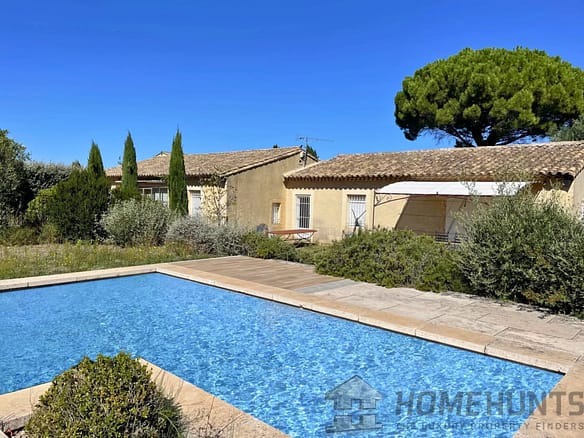 3 Bedroom Villa/House in St Remy De Provence 9