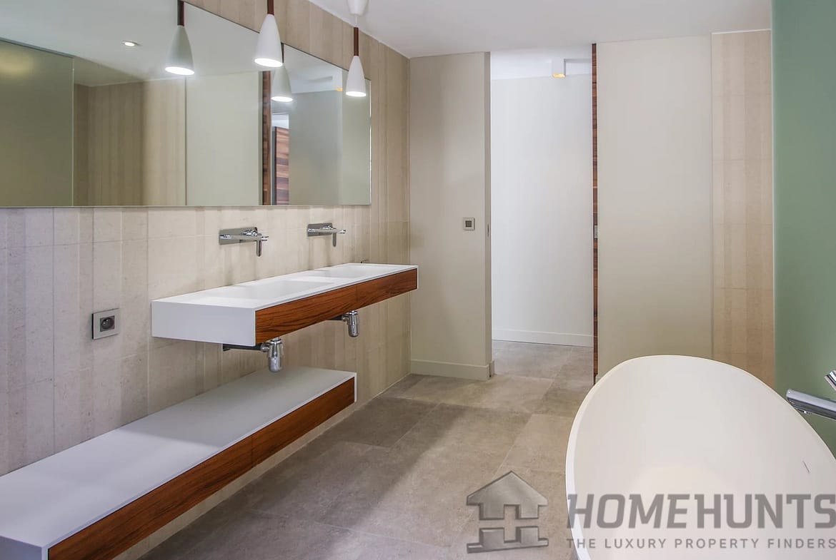 property_HH-12882377-17