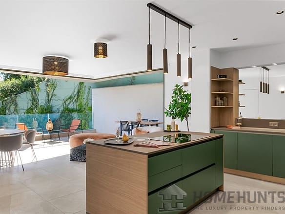 3 Bedroom Apartment in Les Adrets De L Esterel 10