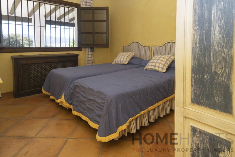 property_HH-15641103-13