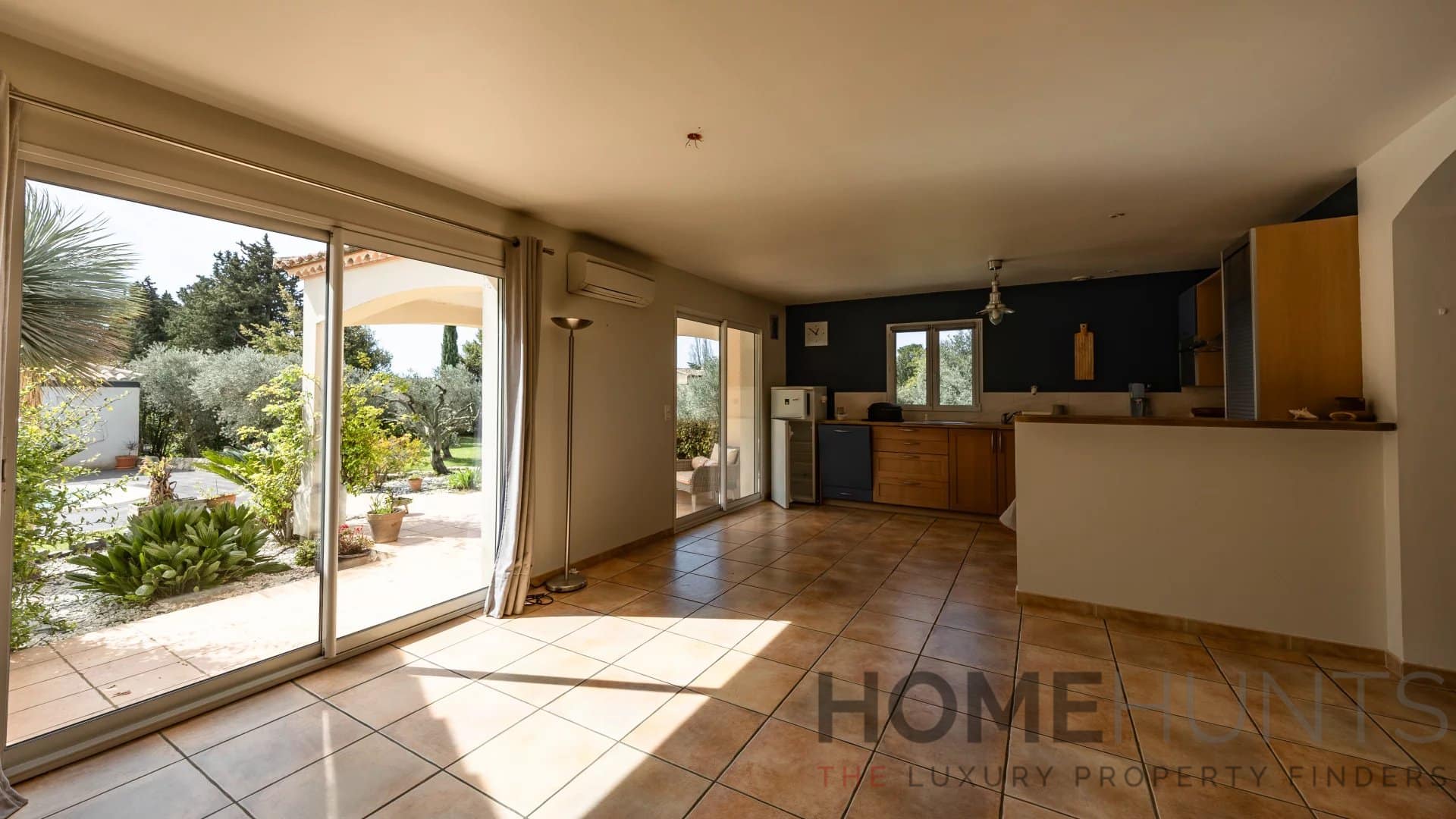 property_HH-16123010-11