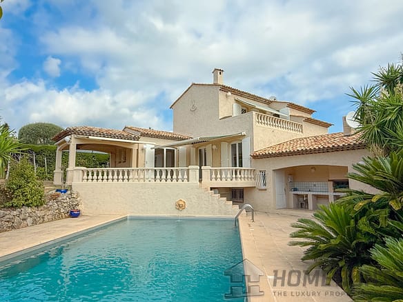 5 Bedroom Villa/House in Le Golfe Juan 5