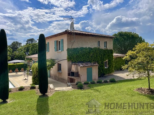 3 Bedroom Villa/House in Tourtour 4