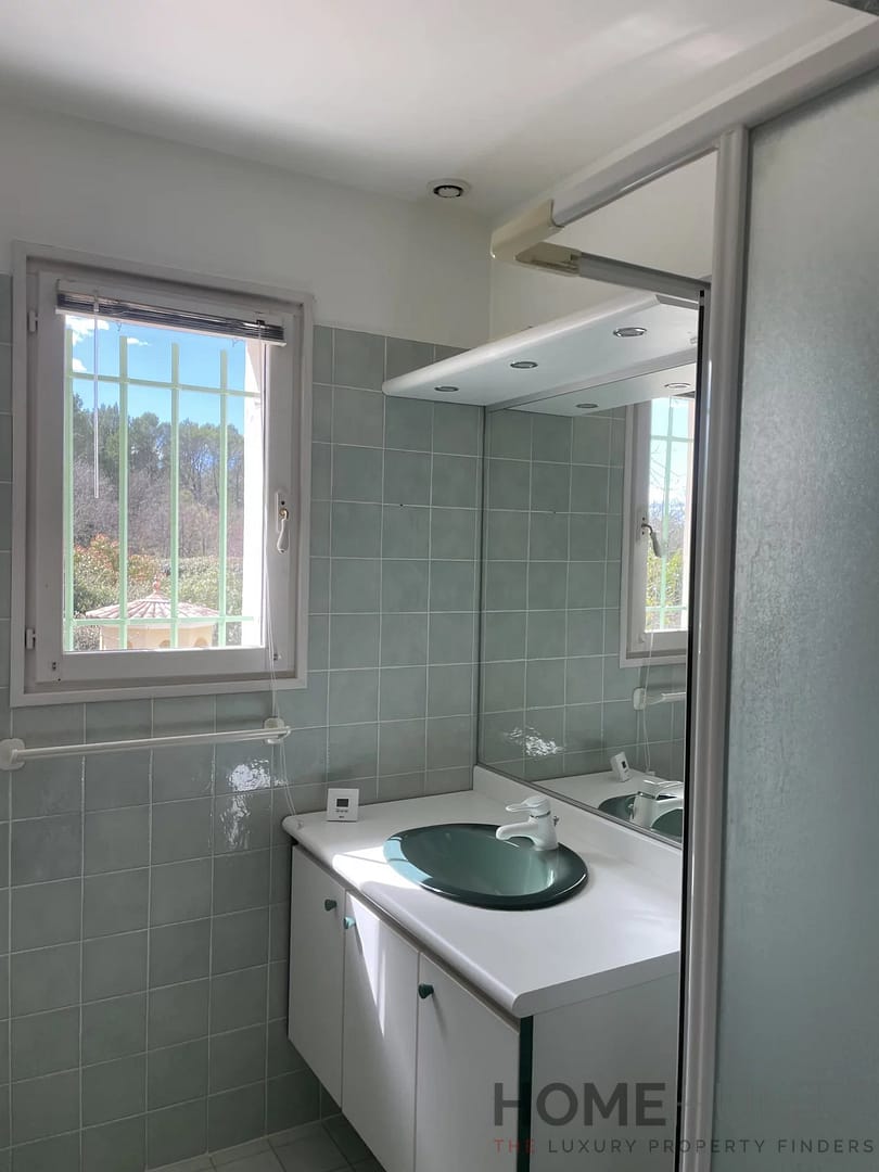 property_HH-16140805-12