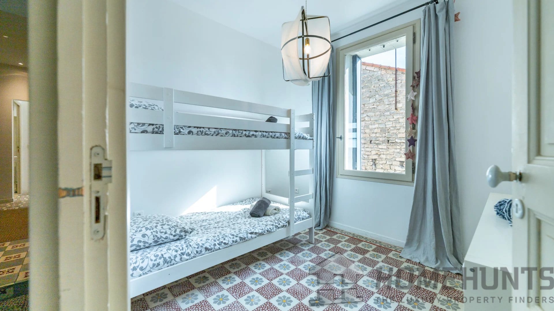 property_HH-15978999-16