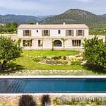 5 Bedroom Villa/House in Santa Maria 11