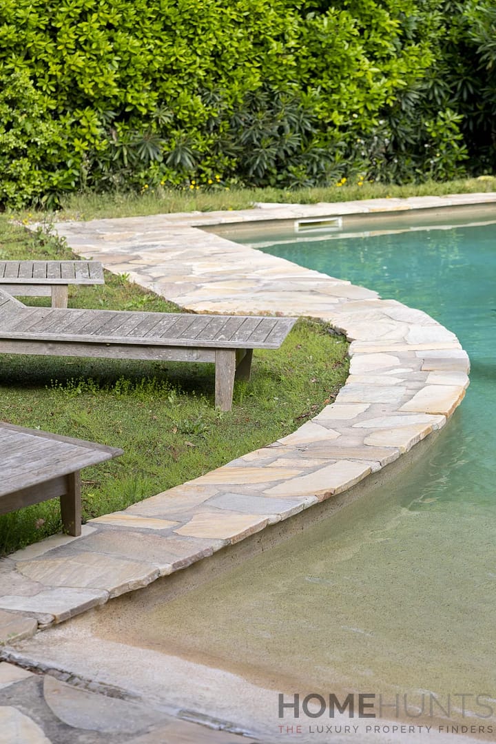 property_HH-15810155-11