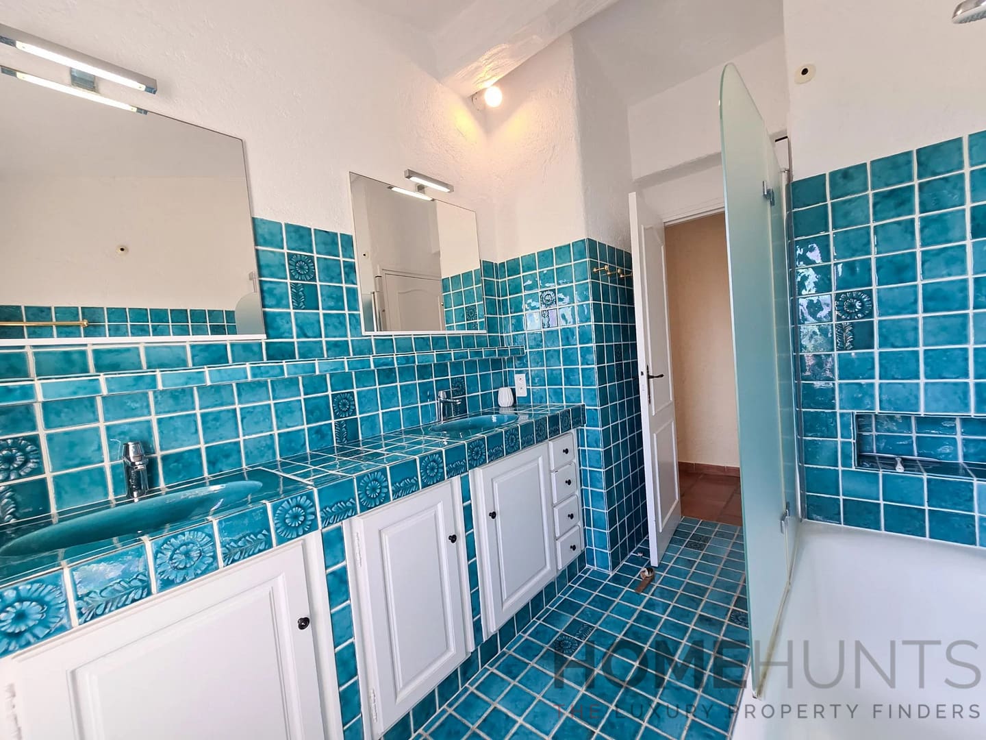 property_HH-16097001-11