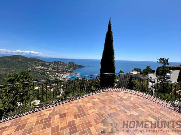 4 Bedroom Villa/House in Theoule Sur Mer 6