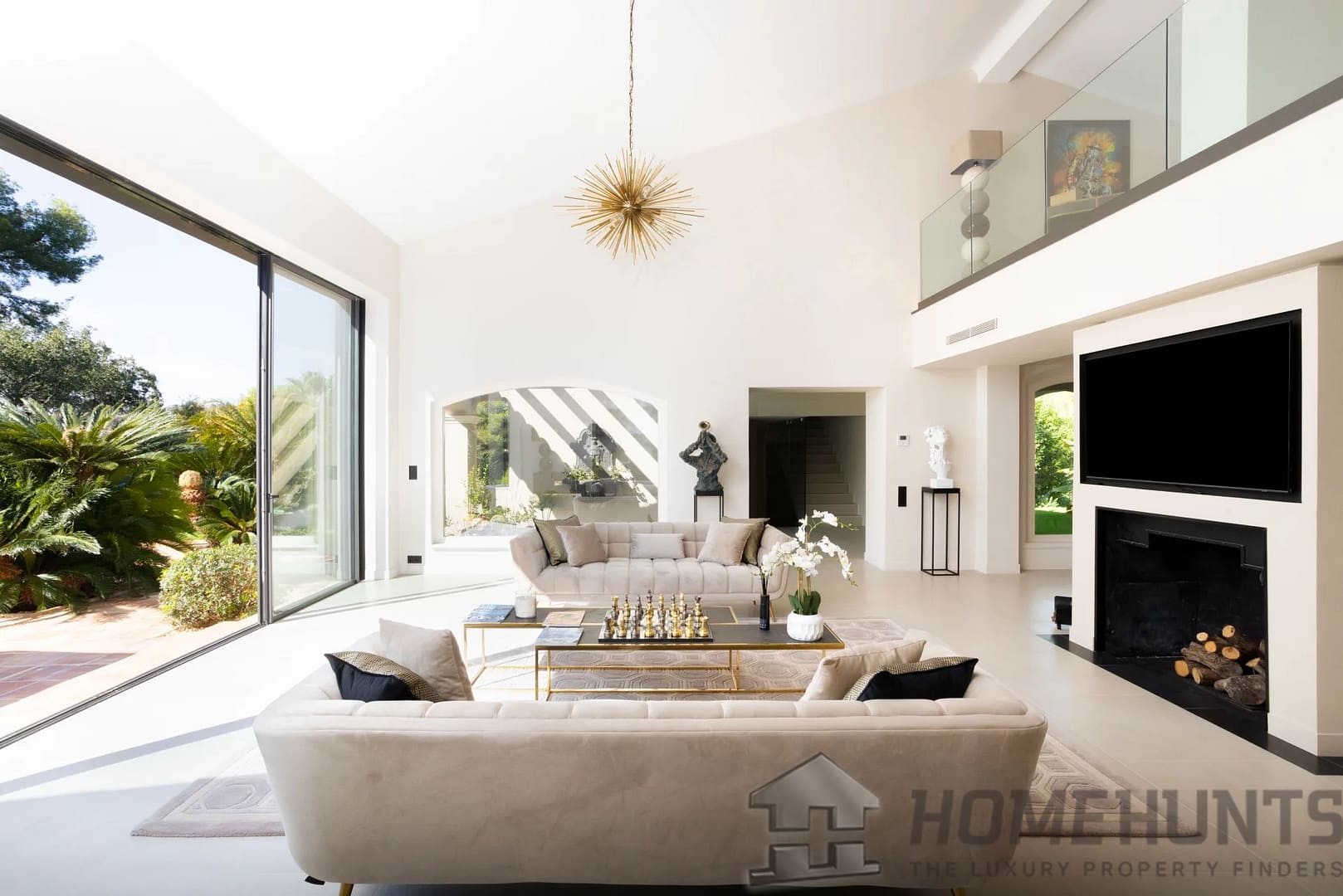Villa/House For Sale in Mougins 9