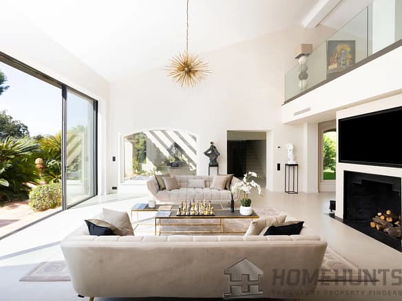 Villa/House For Sale in Mougins 8